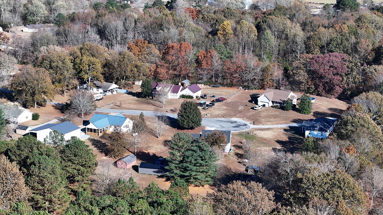 Summertown | DJI_20231104152346_0441_D.JPG